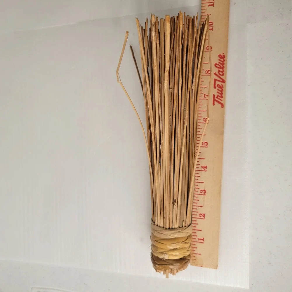Vintage Chinese Straw Cake Tester Bundle – Woven Natural Fiber Holder